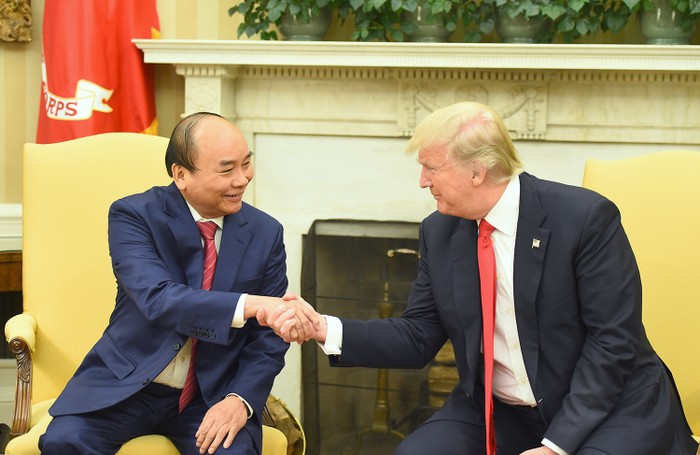 Thủ tướng Nguyễn Xuân Phúc và Tổng thống Hoa Kỳ Donald Trump trong cuộc hội đàm tại Nhà Trắng. Ảnh: VGP/Quang Hiếu.