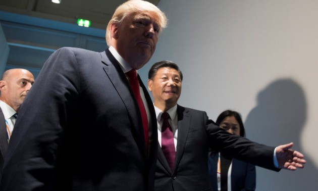 Tổng thống Mỹ Donald Trump và Chủ tịch Trung Quốc Tập Cận Bình gặp nhau bên lề hội nghị thượng đỉnh G-20, ảnh: Asia Times.