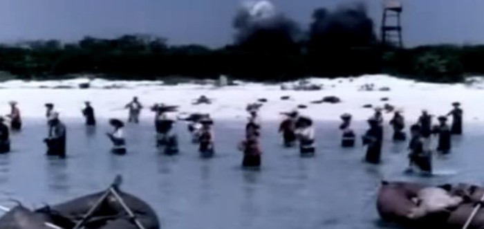 Lính Trung Quốc đổ bộ lên đảo Quang Hòa từ ngày 18/1/1974, sáng 19/1/1974 trung đội Hải kích Việt Nam Cộng hòa từ tàu HQ5 đổ bộ tái chiếm Quang Hòa gặp khó khăn. Ảnh tư liệu.