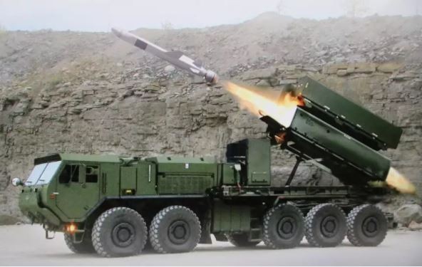 Tên lửa đất đối hạm có bệ phóng gắn được trên xe tải đang là ưu tiên lựa chọn của Mỹ để đối phó với chiến lược chống xâm nhập / chống truy cập của Trung Quốc ở Biển Đông, ảnh minh họa: The Drive.