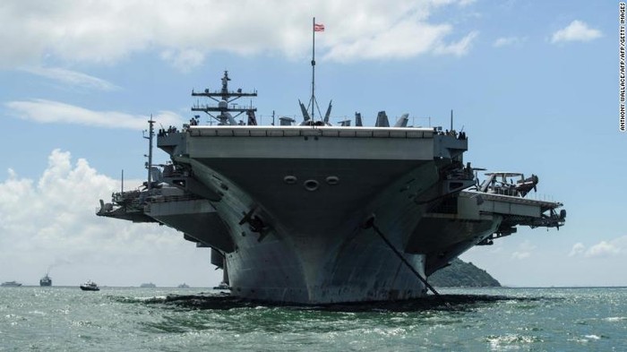 Tàu sân bay Mỹ USS Ronald Reagan, ảnh: CNN.