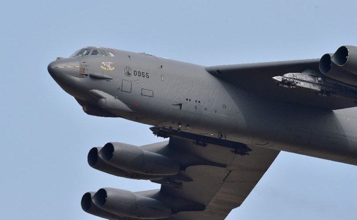 Máy bay ném bom B-52, ảnh minh họa: Youtube.