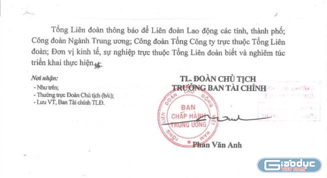 Ảnh chụp công văn 837/TLĐ ngày 3/5/2018 về việc đôn đốc thực hiện nộp nghĩa vụ về Tổng Liên đoàn mà Trường Đại học Tôn Đức Thắng nhận được.