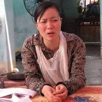 Chị Phạm Thị Sen, vợ nạn nhân (Ảnh 24h)