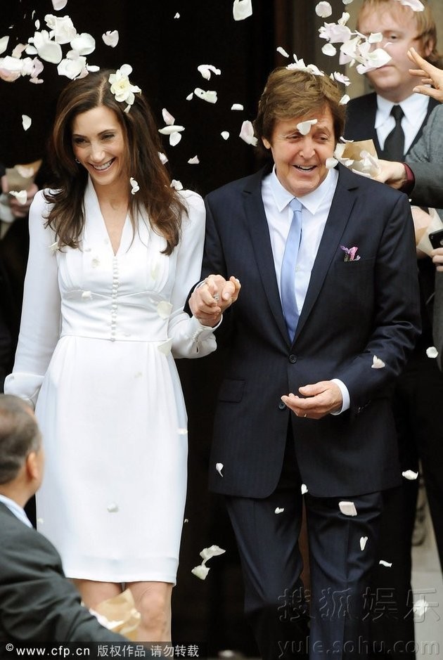 ĐÁm cưới tràn ngập tiếng cười của Paul McCartney và Nancy Shevell