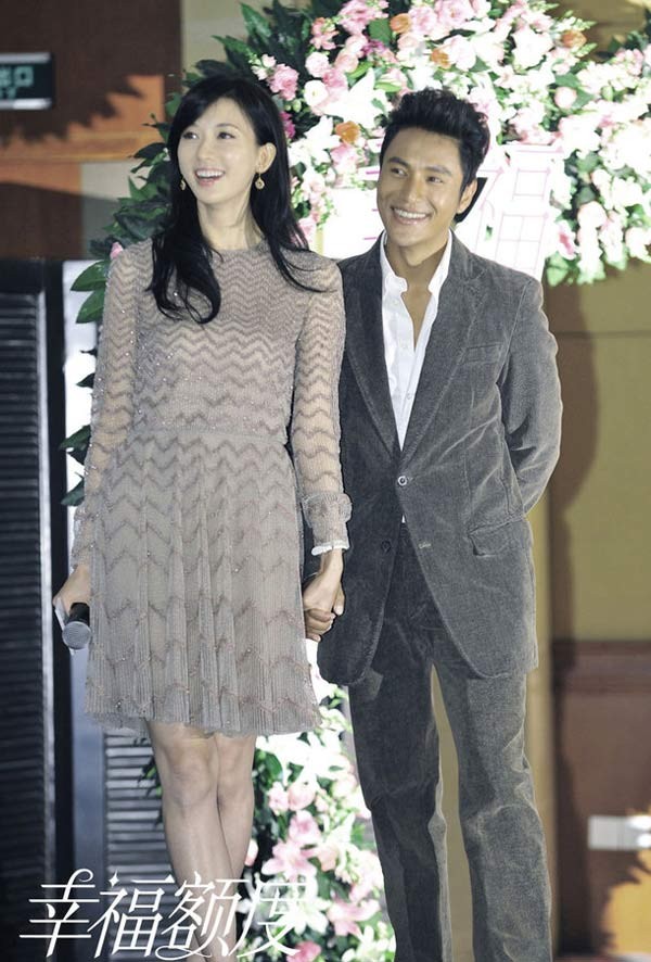 Trong phim, Lâm Chí Linh dính vào cuộc tình tay tư phức tạp với 3 chàng trai nhưng cuối cùng mỹ nhân "chân dài nhất xứ Đài" đã thuộc về Hoàng tử ngọt ngào Trần Khôn