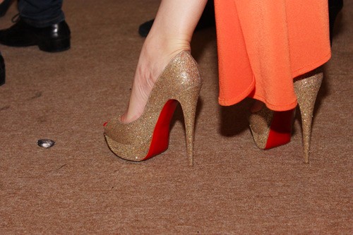 Đây là kiểu giày nằm trong xu hương thịnh hành nhất mùa thời trang Thu Đông 2011.