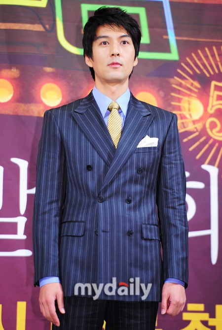 Lee Pil Mo vào vai Cha Soo Hyuk, đối thủ của Ahn Jae Wook.