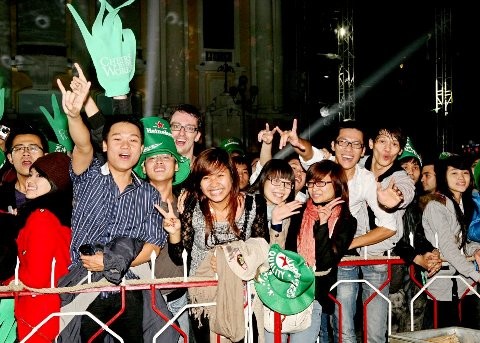 Sau lần đầu tổ chức thành công tại Hà Nội vào năm ngoái, Heineken Countdown Party sẽ trở lại với khán giả thủ đô với dàn nghệ sỹ trong và ngoài nước.