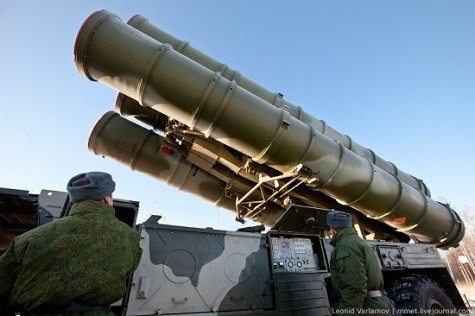 Nga trang bị cho Hạm đội Baltic hệ thống tên lửa S-400