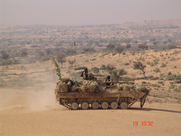 Xe chiến đấu bộ binh BMP-2