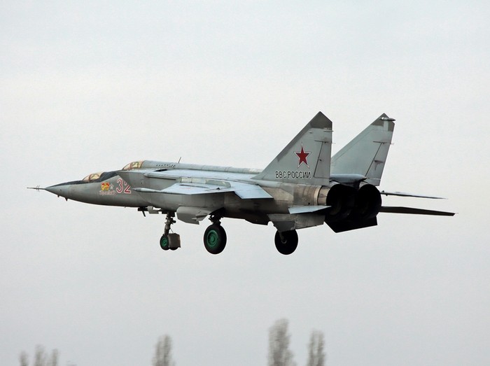 Ra đời vào những năm 70, MiG-25 đã làm cho Mỹ và phương Tây phải khiếp sợ với tốc độ khủng khiếp của nó