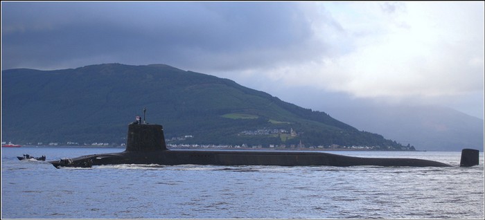 Tàu ngầm hạt nhân mang tên lửa đạn đạo HMS Vengeance có khả năng tàng hình.
