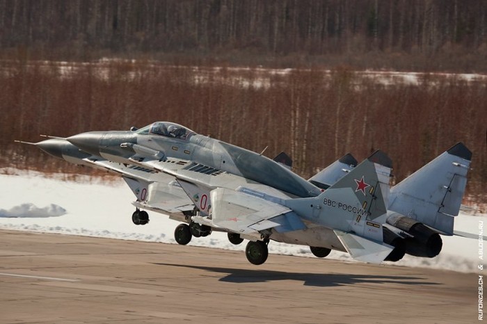 MiG-29SMT cất cánh