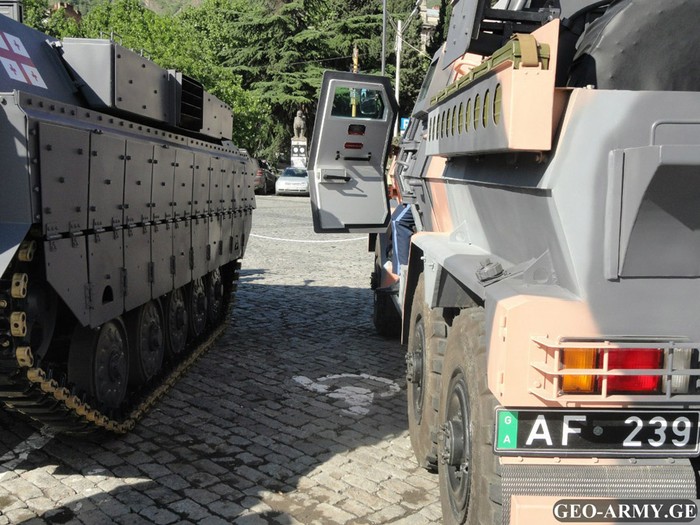 Hai mẫu xe chiến đấu bộ binh hiện đại nhất do Gruizia sản xuất: Lazika và Didgori.