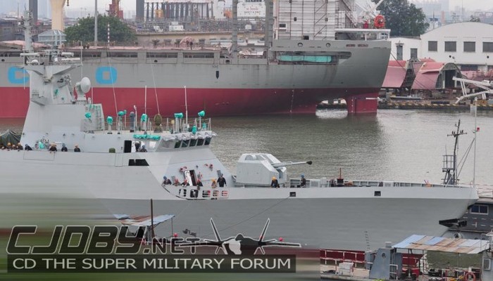 Không chỉ phục vụ nhu cầu trong nước, Type-056 có thể dành cho xuất khẩu. Theo một số nguồn tin, Hải quân Bangladesh đã bày tỏ sự quan tâm đối với loại tàu này.