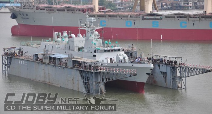 Cùng với chiếc tàu đầu tiên được hạ thủy hôm 22 tháng 5 vừa qua, hộ vệ hạm Huệ Châu sẽ được biên chế cho hải quân Trung Quốc để thay thế hoặc bổ sung đội tàu tấn công tốc độ cao Type-037 đồn trú ở Hong Kong.
