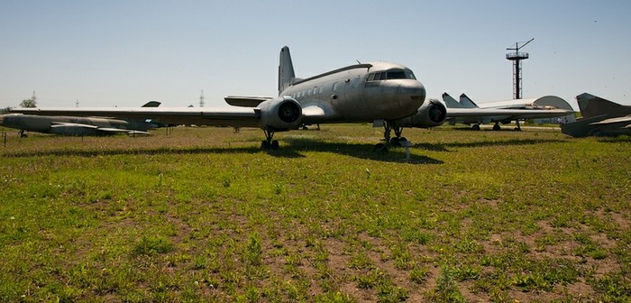Máy bay ném bom Tu-16 của không quân Xô Viết.