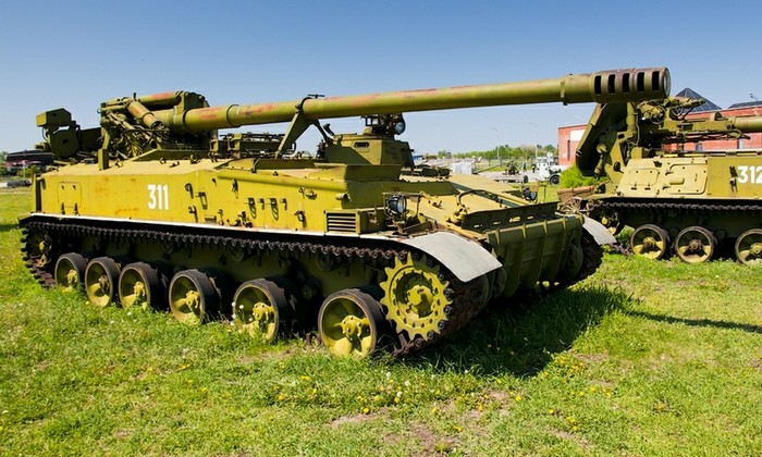 Pháo tự hành Hyacinth 152 mm.