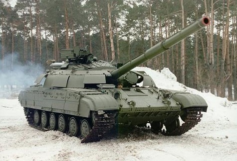 T-55 (trên) và T-64 (dưới).