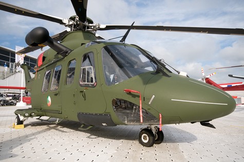 Trực thăng AW139 - sản phẩm hợp tác giữa công ty Trực thăng Nga và công ty AgustaWestland của Ý.