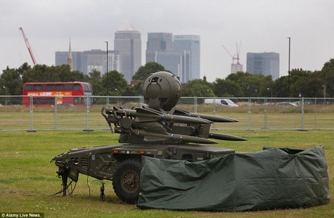 Hệ thống tên lửa Rapier hôm thứ Năm (12/7) đã được triển khai tại Blackheath, London.