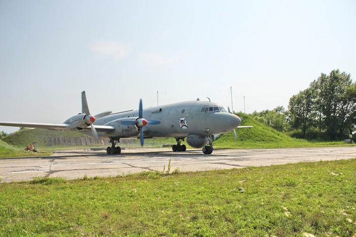 Máy bay tuần tra, chống tàu ngầm Il-38.