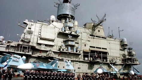 Tàu chiến Nga tại cảng Tartus của Syria.