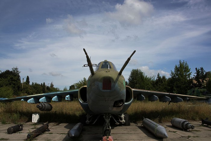 Oanh tạc cơ Su-25.