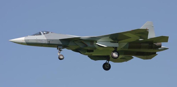 Mới đây, ngày 21 tháng 6 năm 2012, mẫu máy bay tiêm kích thế hệ 5 Su-T-50 thứ 3 của công ty Sukhoi đã thực hiện thành công chuyến bay thử nghiệm đầu tiên tại sân bay của Viện nghiên cứu bay M.M. Gromov ở Zhukovsky ngoại ô Moscow.