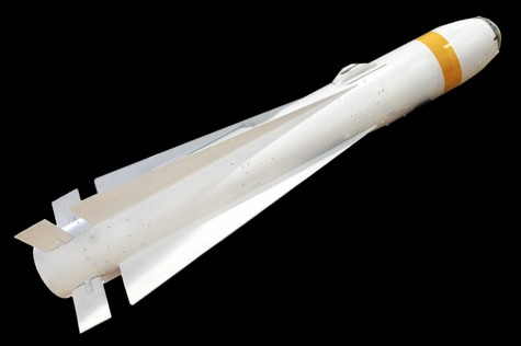 Tên lửa AGM-65 Maverick.