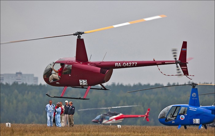 Các trực thăng tham gia giải vô địch bao gồm Robinson-22, 44, Eurocopter, Mi-2, Mi-38,Ka-52,Cabri, Gazelle, Bell, AS-350 và Po-105.