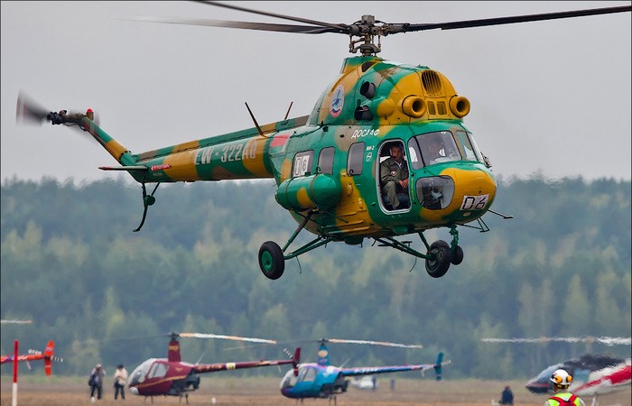 Trực thăng Mi-2 của Belarus.