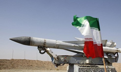 Iran đang trang bị các tên lửa mới cho hệ thống tên lửa S-200.