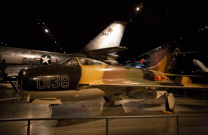 Tiêm kích MiG-19S mang số hiệu 0138 của Không quân Ai Cập tại Bảo tàng Không quân Mỹ ở Dayton.