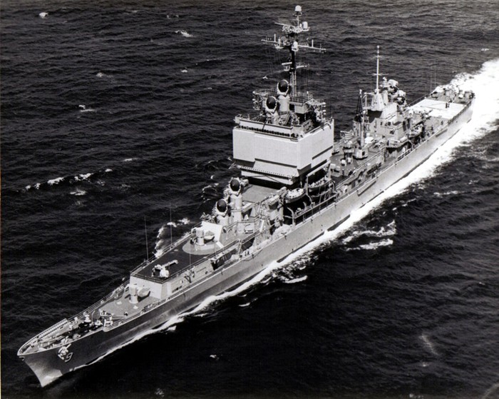 Theo The Washington Post, mùa hè 2012, USS Long Beach (CGN-9) đã được đem ra bán đấu giá tại hãng chế tạo kim loại Tacoma Metals. American Metal Market ước tính giá trị của con tàu khoảng 885-895 nghìn đôla.