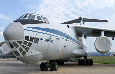Máy bay vận tải thế hệ mới Il-476.