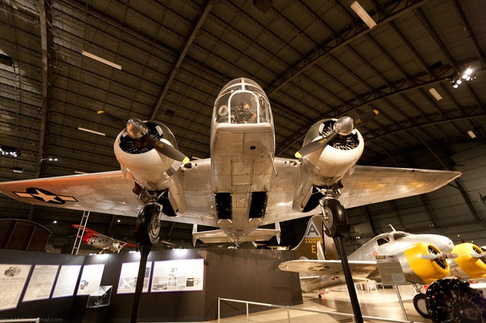 Phản lực cơ Beechcraft AT-10 tại bảo tàng không quân Mỹ ở Dayton.