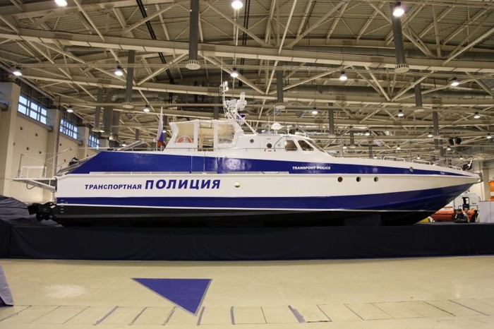 Tàu tuần tra cao tốc dự án 12260 tại triển lãm Interpolitex 2012.