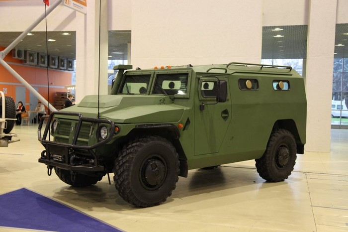 Xe bọc thép SBM VPK-233136 cho lực lượng đặc biệt tại triển lãm Interpolitex 2012.