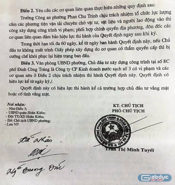 Việc cưỡng chế, khôi phục lại hiện trang ban đầu như quyết định đình chỉ trên xem ra là điều khó khăn của UBND phường Phan Chu Trinh đối với Công ty nước sạch số 3. (Ảnh Minh Chí)