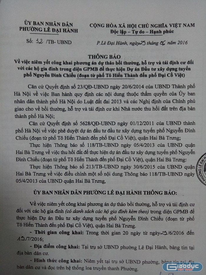 Thông báo số 32 cuả UBND phường Lê Đại Hành về việc niêm yết ông khai phương án dự thảo bồi thường, hỗ trợ và tái định cư đối với các hộ dân (ảNH MC)