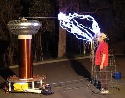Với chiếc lồng Faraday như thế này, mọi cuộc tấn công bằng điện sẽ bị vô hiệu hóa - ảnh minh họa