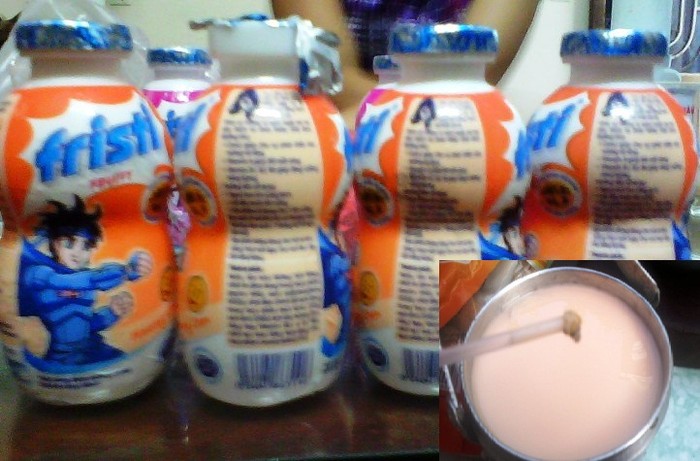 Sản phẩn sữa và mẫu sữa Fristi được chị Nguyễn Thị H.G phát hiện "vật thể lạ" khi sử dụng ngày 21/10/2012.
