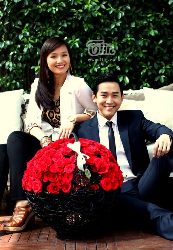 Sau khi cùng nhau đóng phim "Trần Thủ Độ", Lã Thanh Huyền và Hứa Vỹ Văn trở thành "Cặp đôi đẹp trên màn ảnh". (Theo Dân tin)