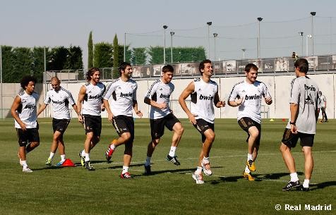 Buổi tập luyện của Real đã có sự trở lại của Casillas, Ramos, Alonso, Arbeloa.