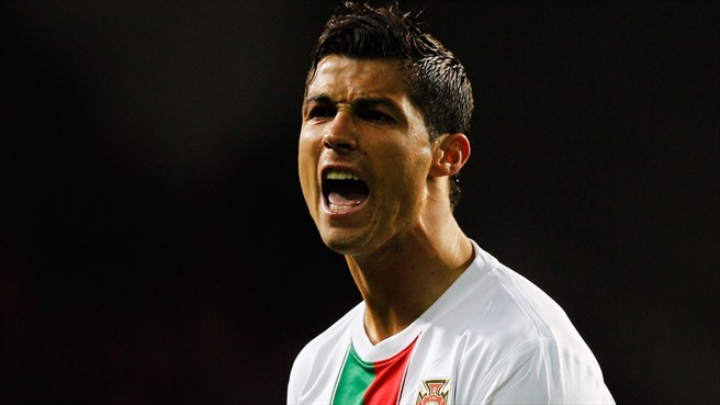 Ronaldo & Co gục ngã trước 'những chú lính chì dũng cảm' ảnh 7