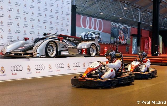 Được tặng 'xế khủng' Audi, sao Real trổ tài đua xe tốc độ ảnh 23