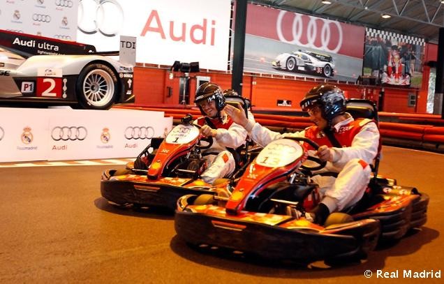Được tặng 'xế khủng' Audi, sao Real trổ tài đua xe tốc độ ảnh 7
