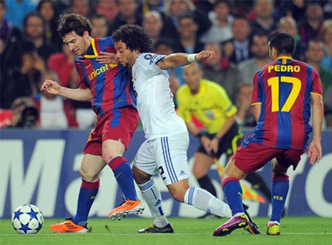 Messi và đồng đội sẽ có một trận cầu đầy khó khăn trên sân Bernabeu.
